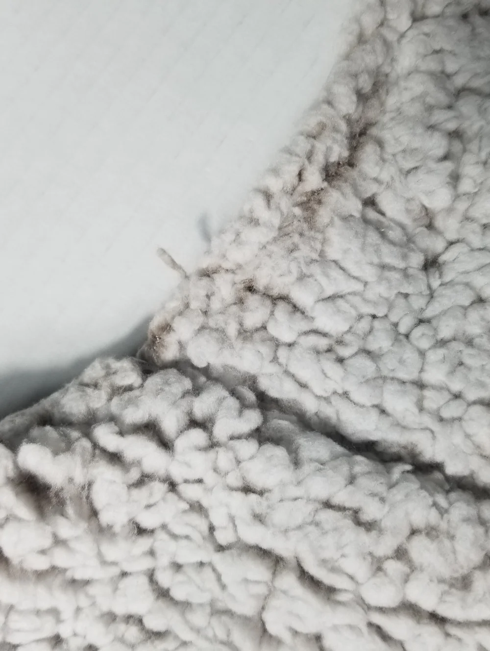 FREE COUNTRY DOG CREAM QUILTED WITH SHERPA COAT SIZE SMALL (RUNS LARGER)